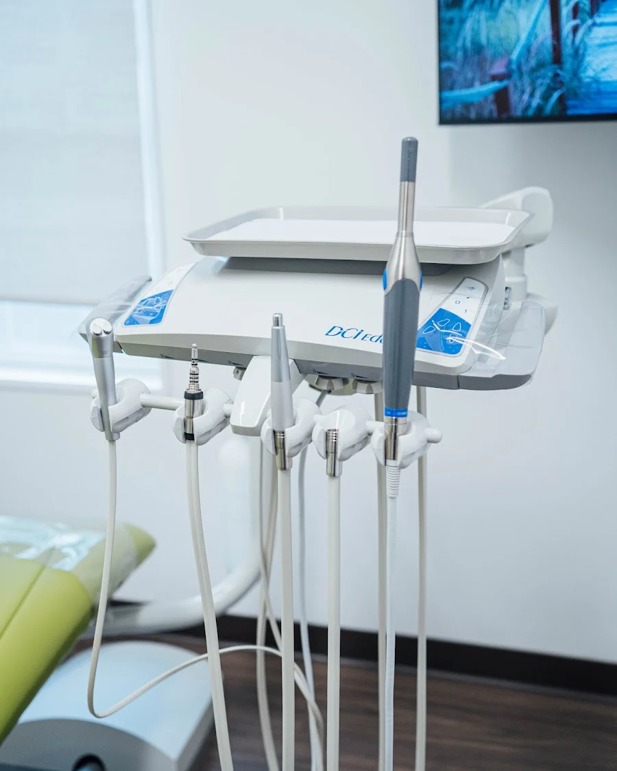 Honest Care Dental Picture 1