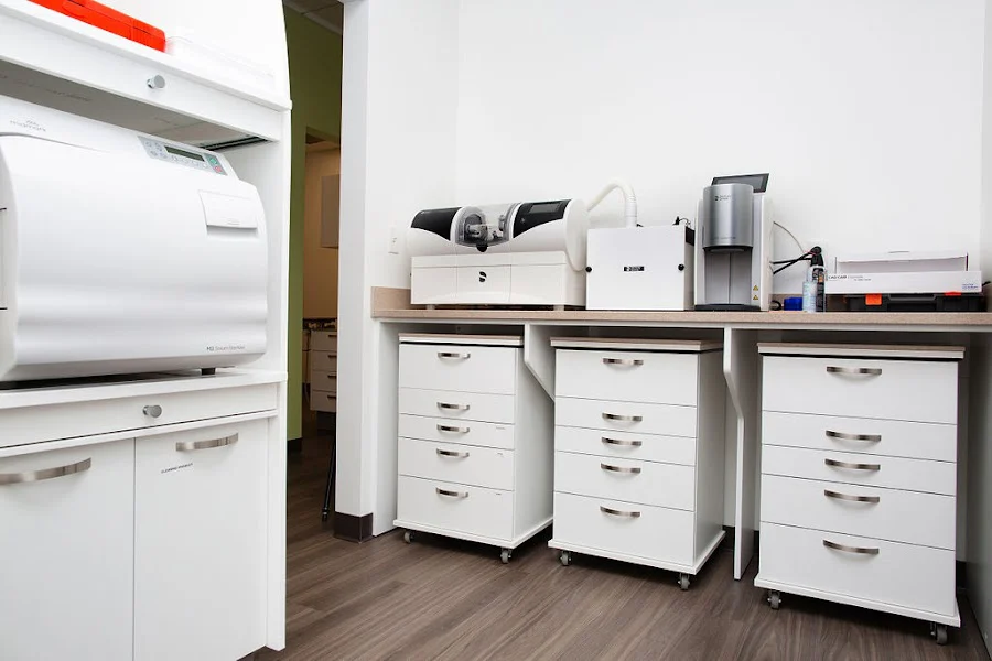 Honest Care Dental Picture 8