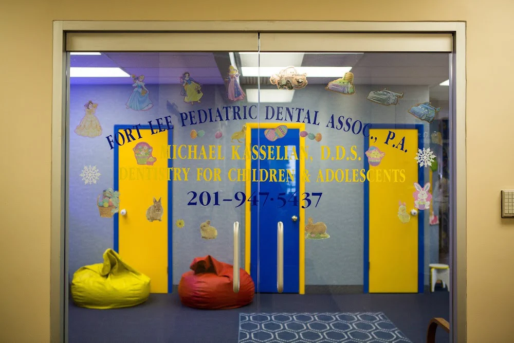 Fort Lee Pediatric Dental Associates: Kasselian Michael DDS Picture 3
