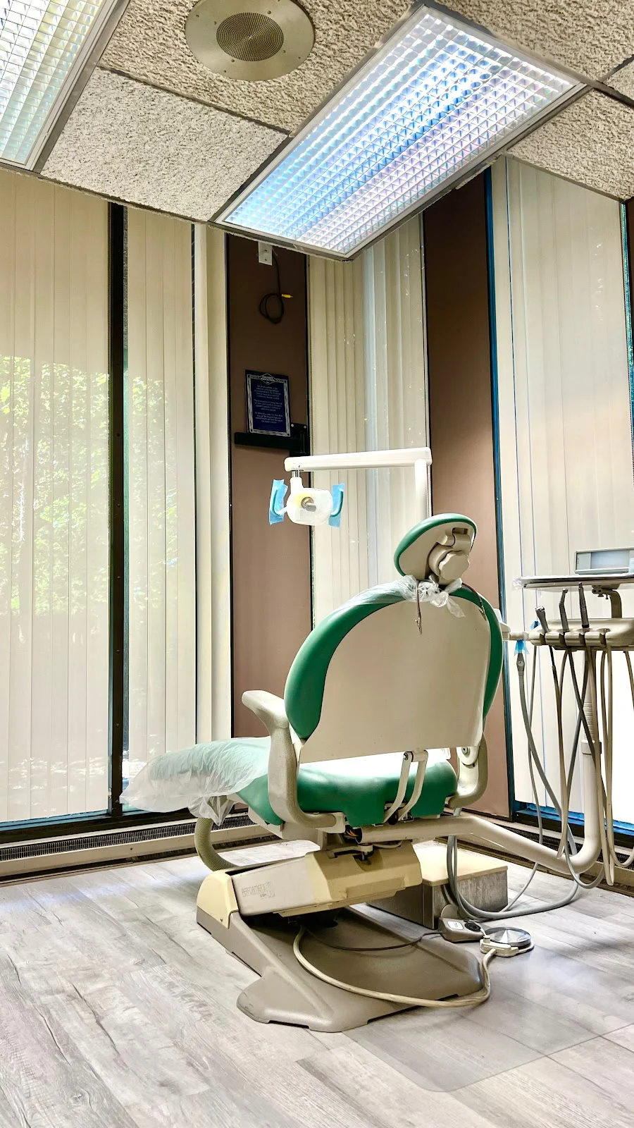 NJ Dental (Yan Liu, DDS) Picture 1