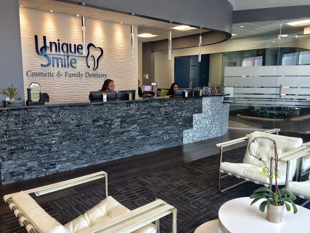 Unique Smile Dental Associates Picture 1