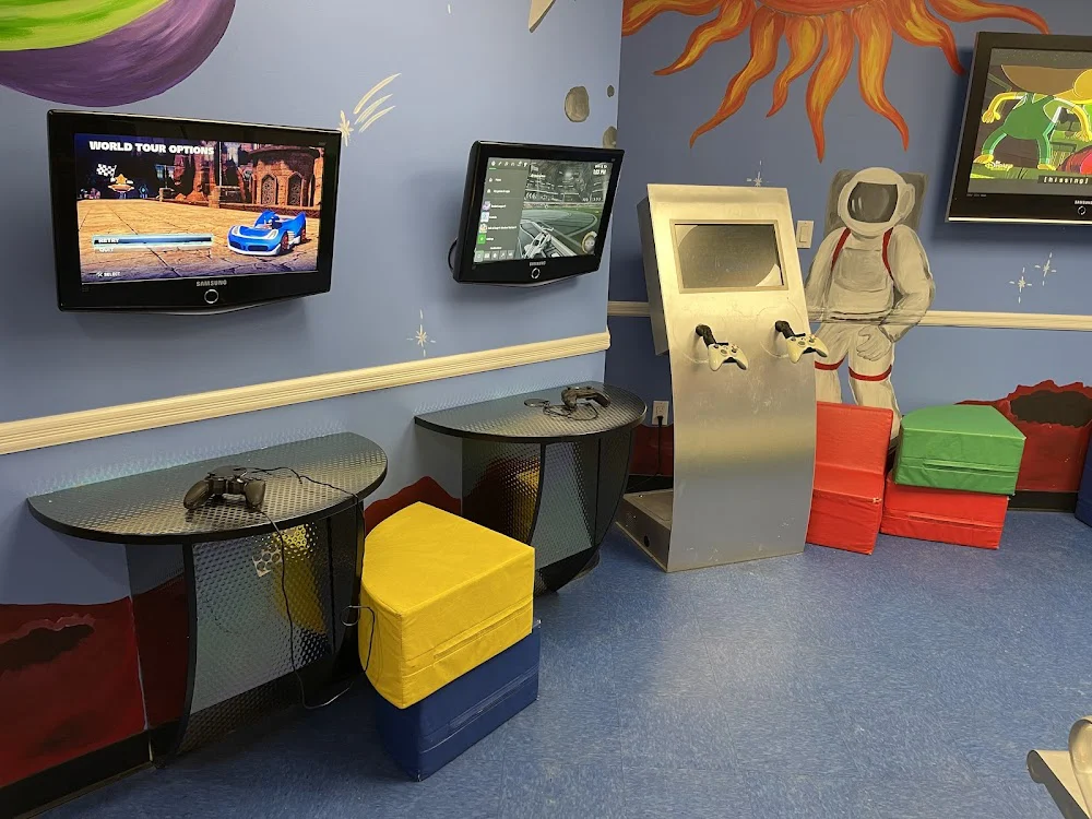 Kiddsmiles Pediatric Dentistry - Manhasset Picture 3