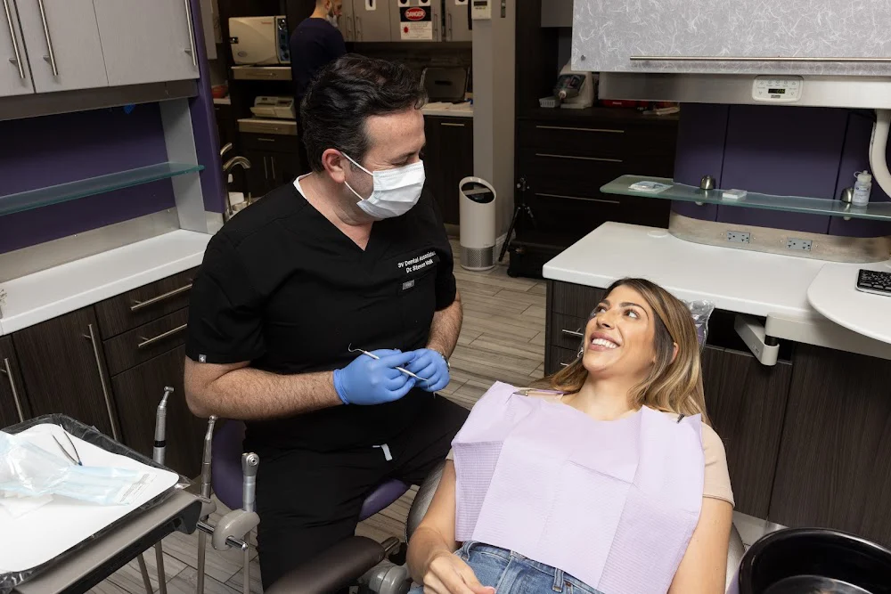 3V Dental Associates of Port Washington Picture 10