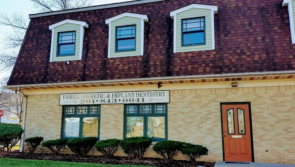 Saddle Brook Dental Center Picture 3