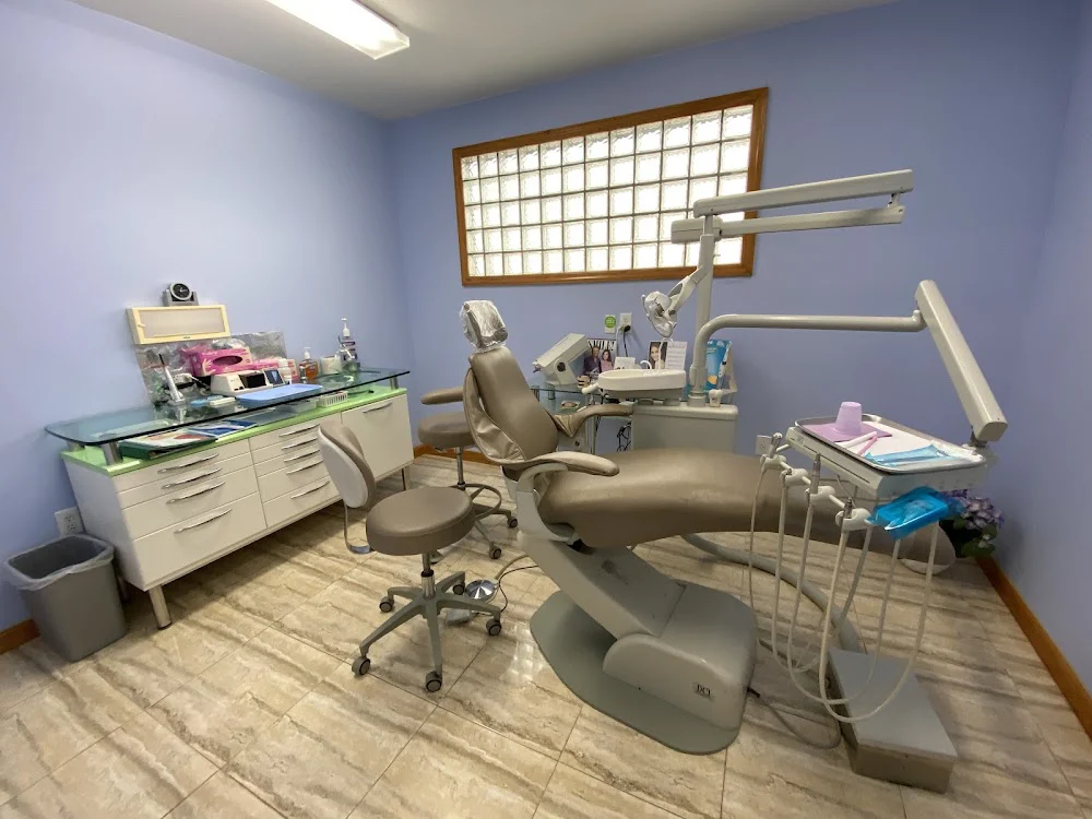 Anahid Youssoufian, DDS Picture 1