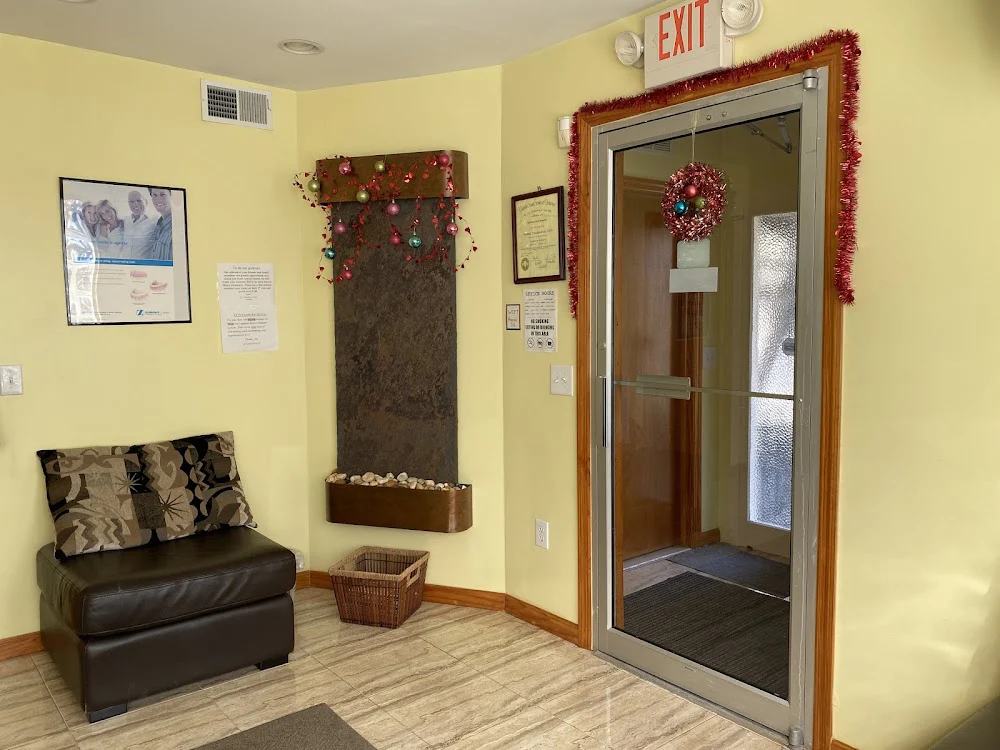 Anahid Youssoufian, DDS Picture 4