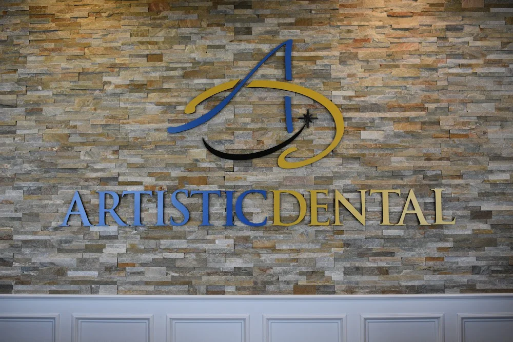 Artistic Dental - Dr. Miriam Bookman & Dr. Jason Goldberg Picture 2