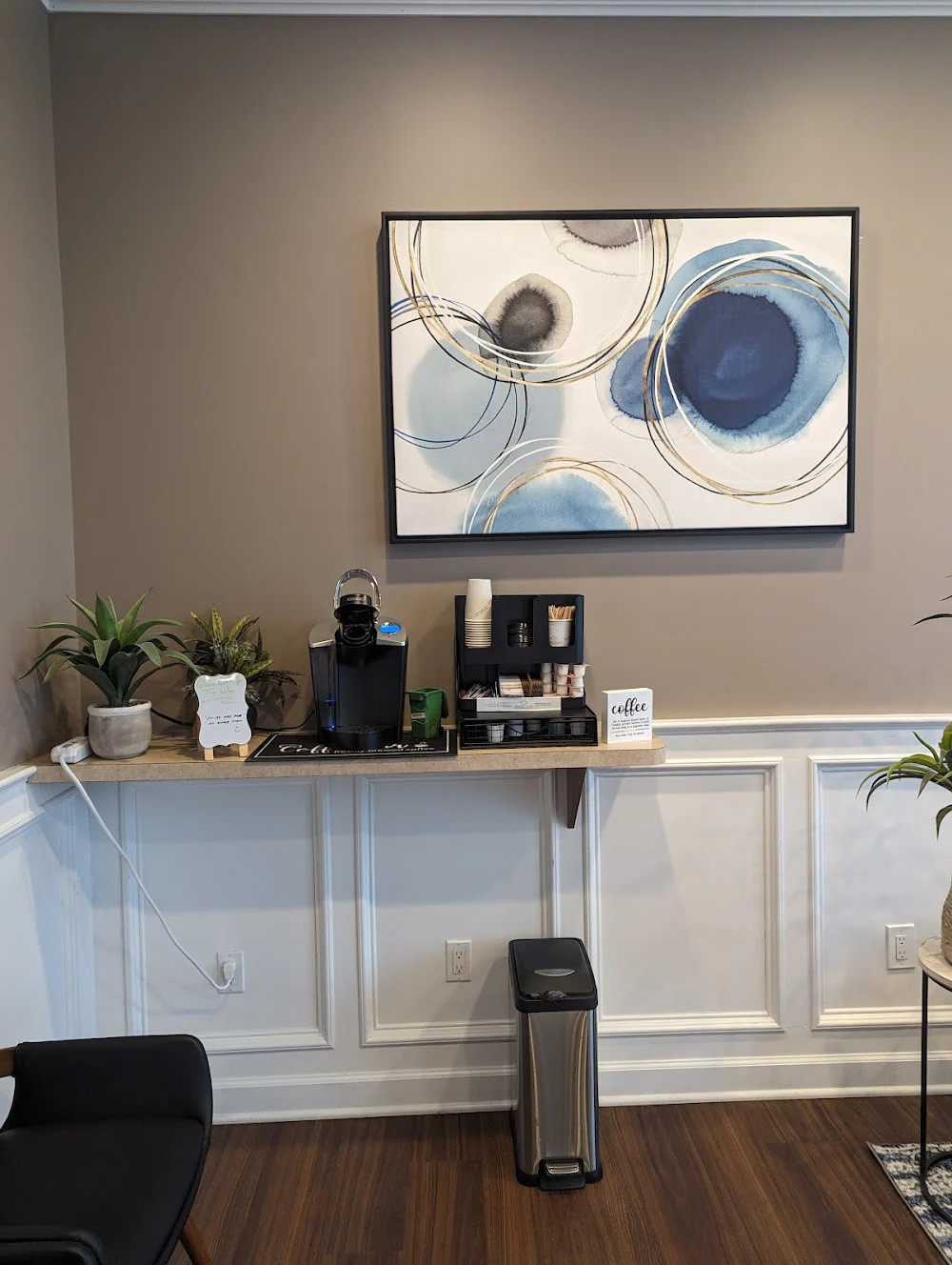 Artistic Dental - Dr. Miriam Bookman & Dr. Jason Goldberg Picture 4