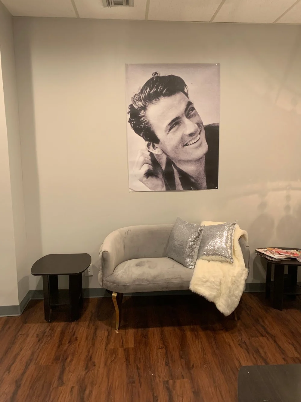 Glamorous Smile Dental Spa Picture 3
