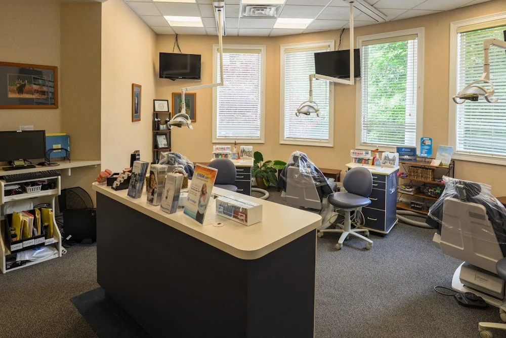 Seidner Dentistry & Associates Picture 6