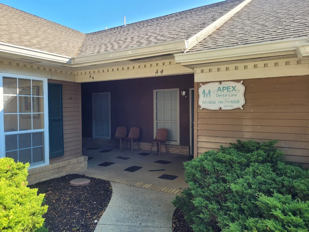 Apex Dental Care Picture 3