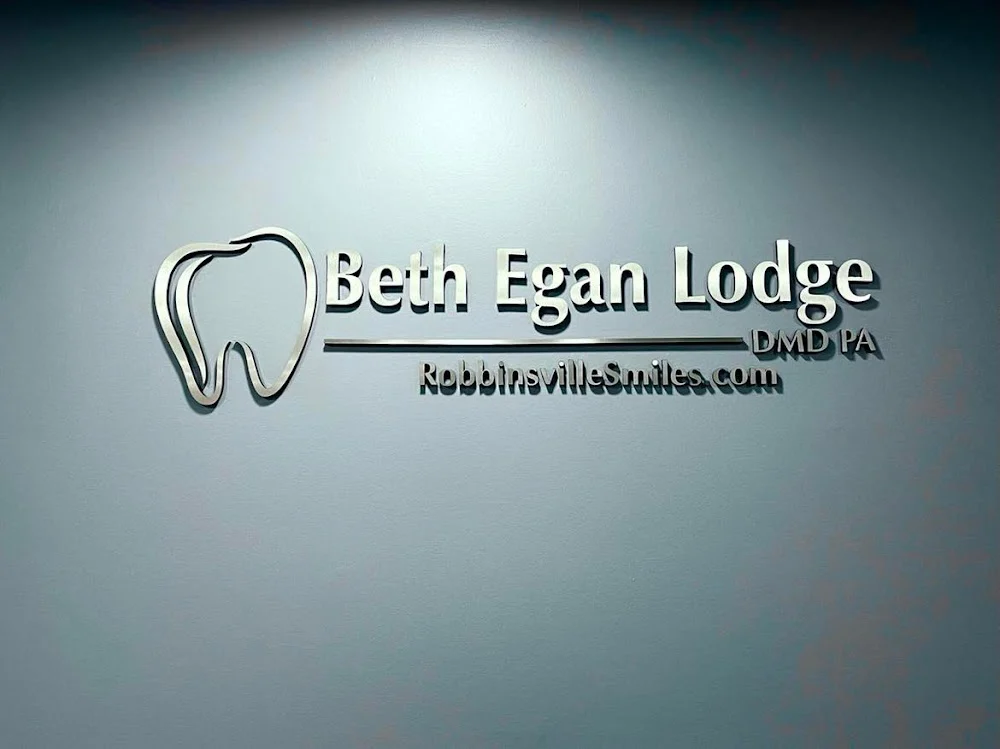 Beth Egan Lodge, DMD, PA Picture 5
