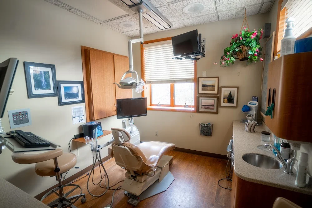 Periodontics & Implant Center of Manasquan Picture 9