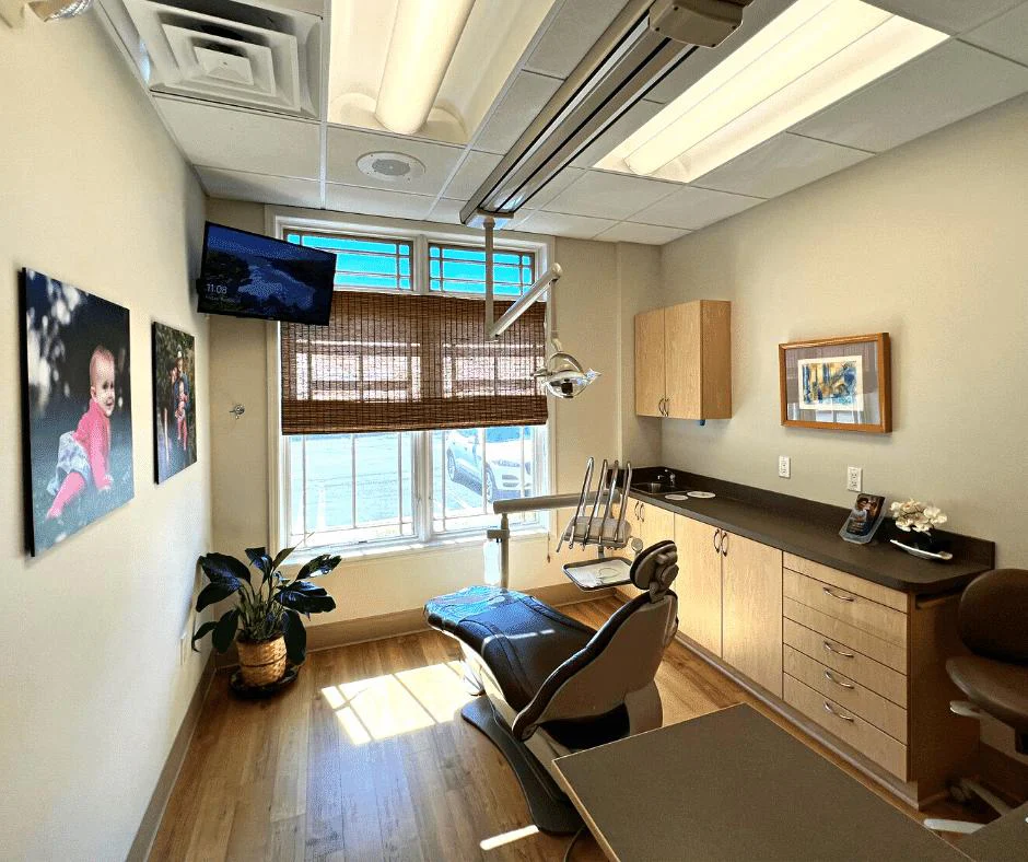 Valerie Barba, DDS, FAGD Picture 10