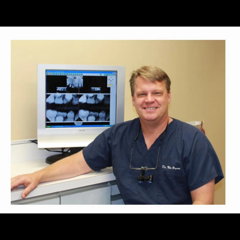 Nils R. Bryant, DMD Picture 10