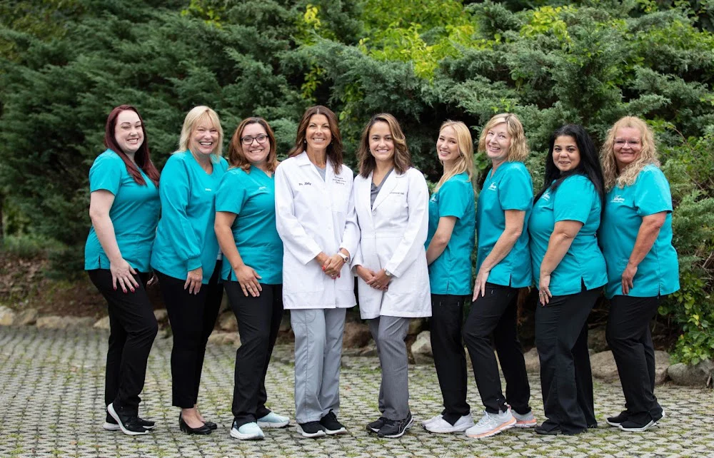 Arlington Family & Cosmetic Dental Associates Picture 5