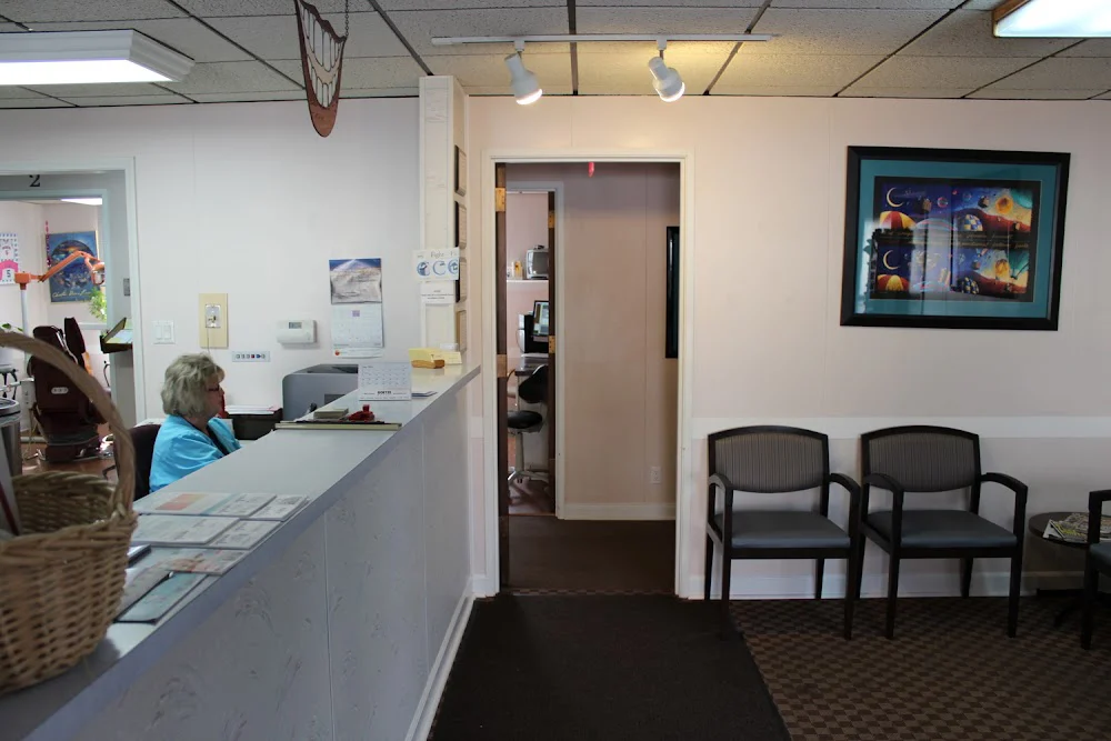 Dillion Woods DDS/Associate Dentists Picture 2
