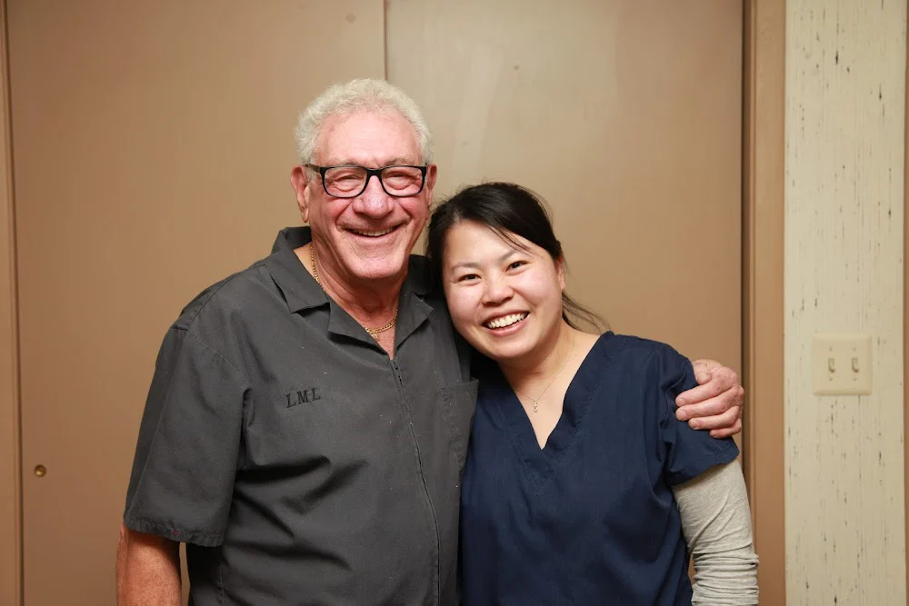 SMILE LI DENTISTRY LLC Picture 3