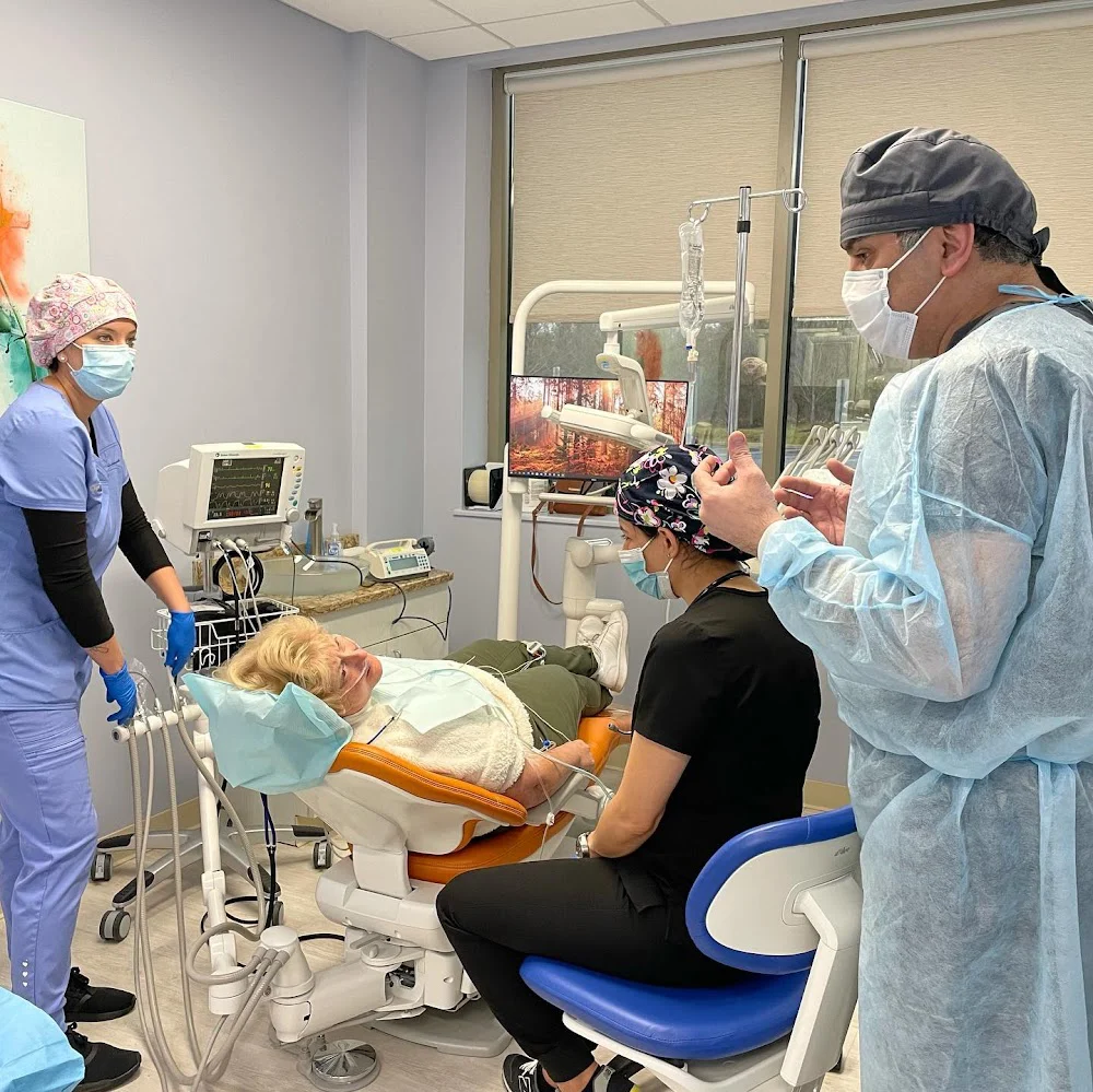Yalda Dental Picture 8