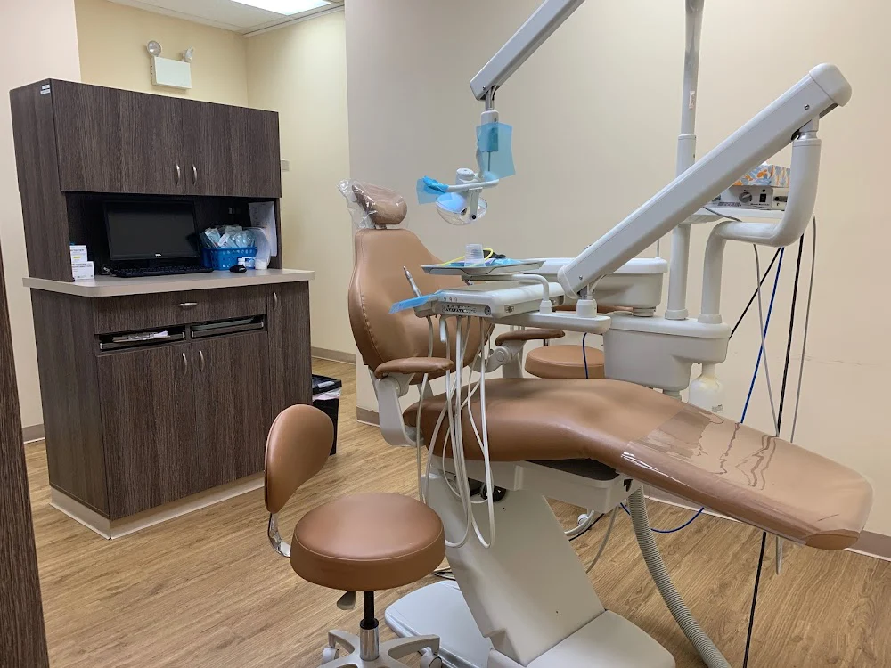 Fairless Hills Family Smiles Picture 10