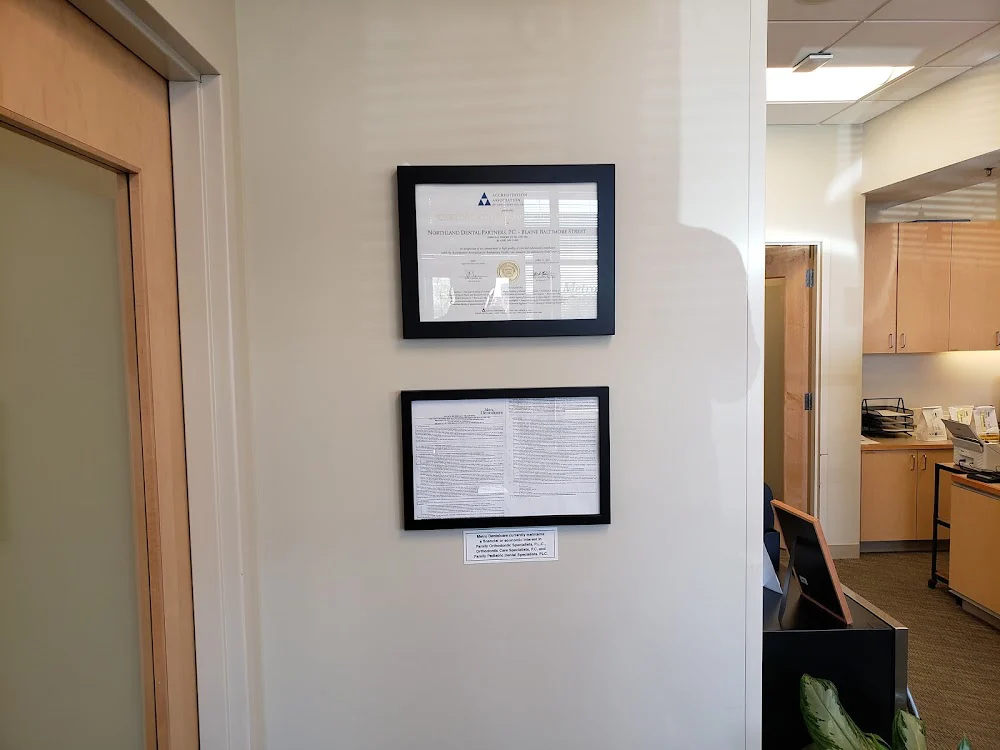 Central Avenue Dental Care Picture 3