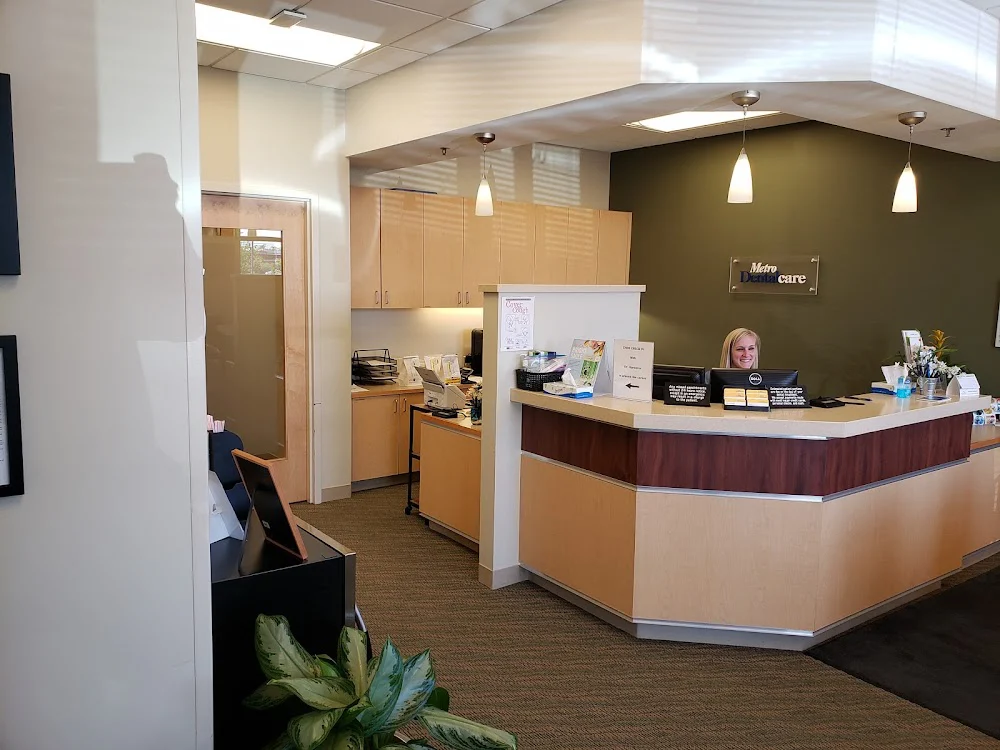 Central Avenue Dental Care Picture 2