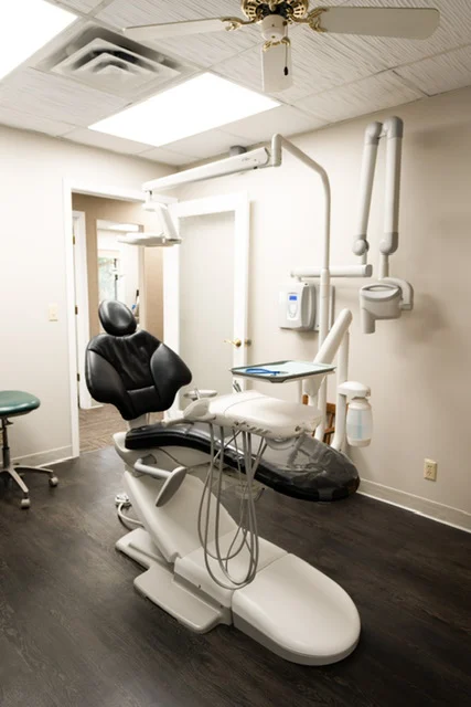 Little Canada Dental Picture 2