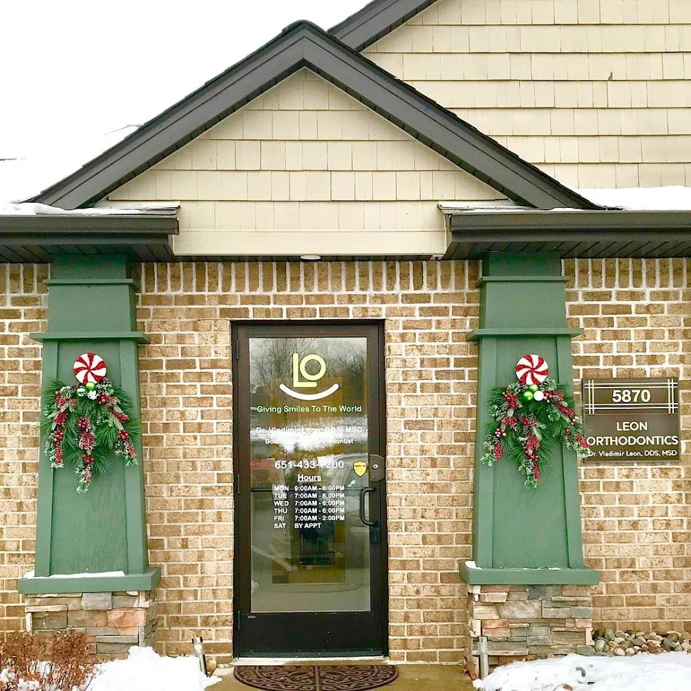 LEON ORTHODONTICS Picture 10