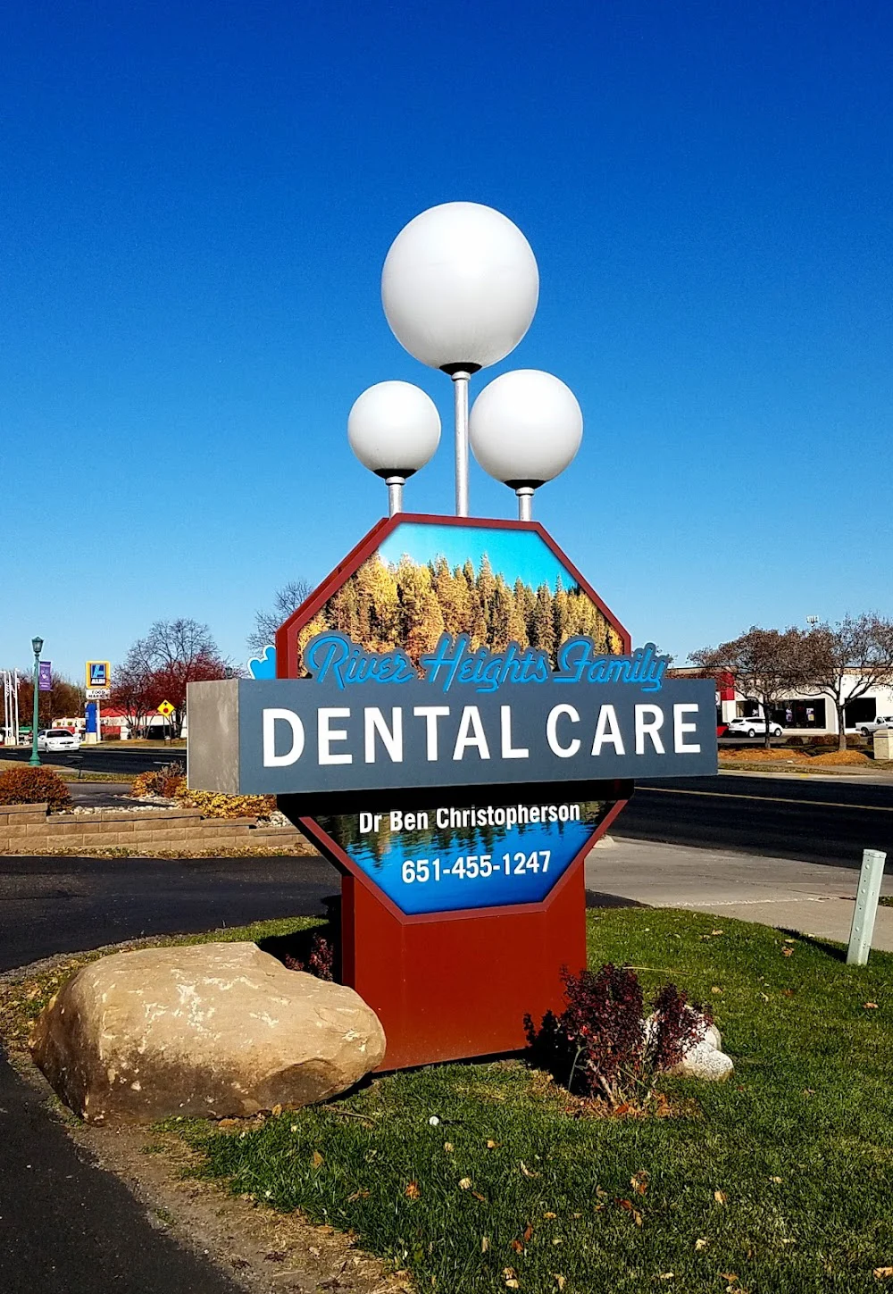 River Heights Dental Care Picture 5