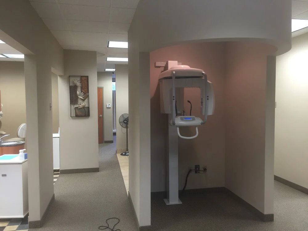 Amana Dental Picture 10