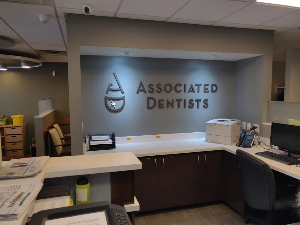 Associated Dentists Picture 8