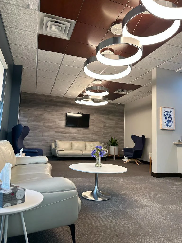 Almond Dental Maple Grove Picture 9
