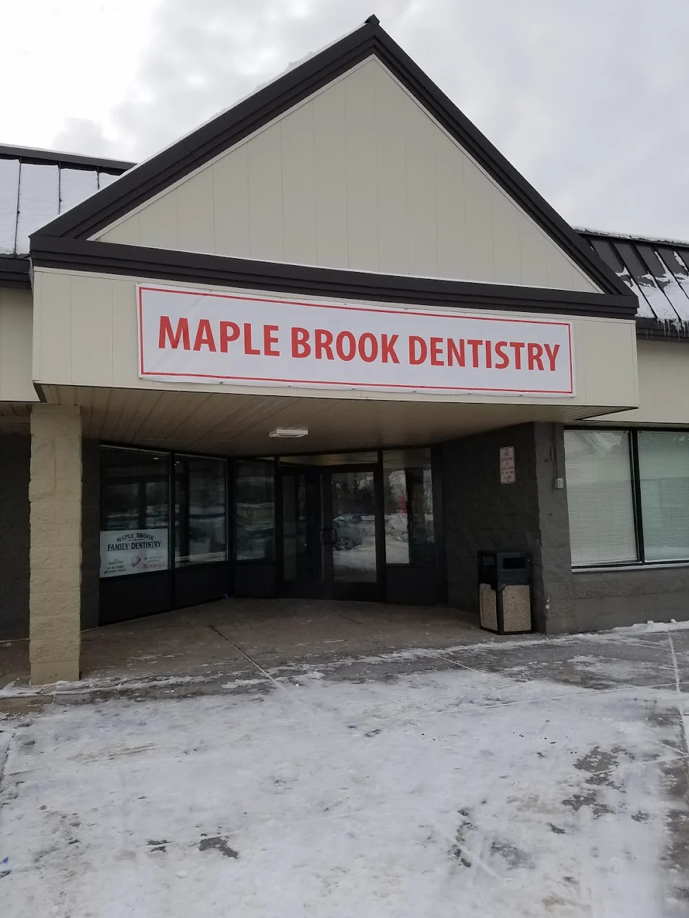 Maple Brook Dental of MN Picture 3