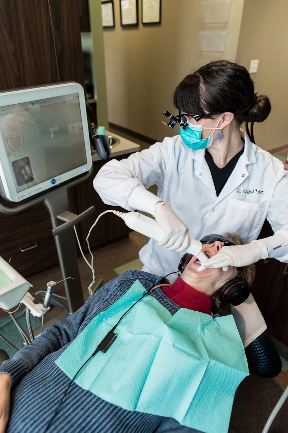 The Dental Center of Eagan Picture 9