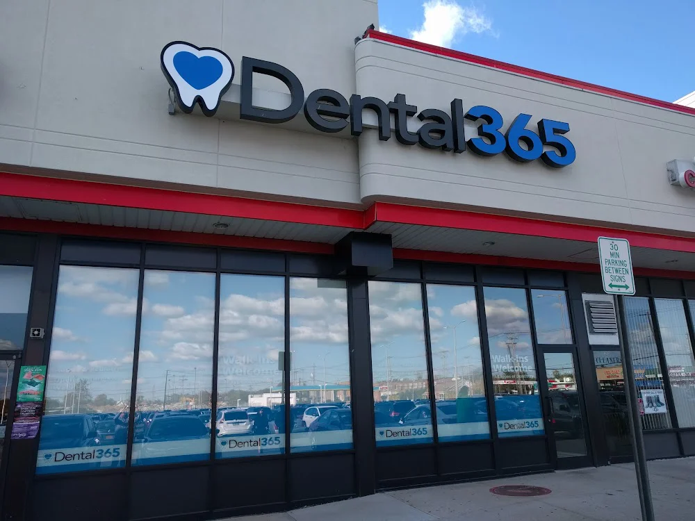 Dental365 - Levittown Picture 10
