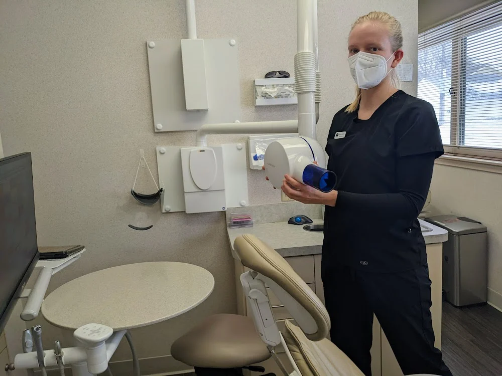 Highgrove Dental Care Picture 5