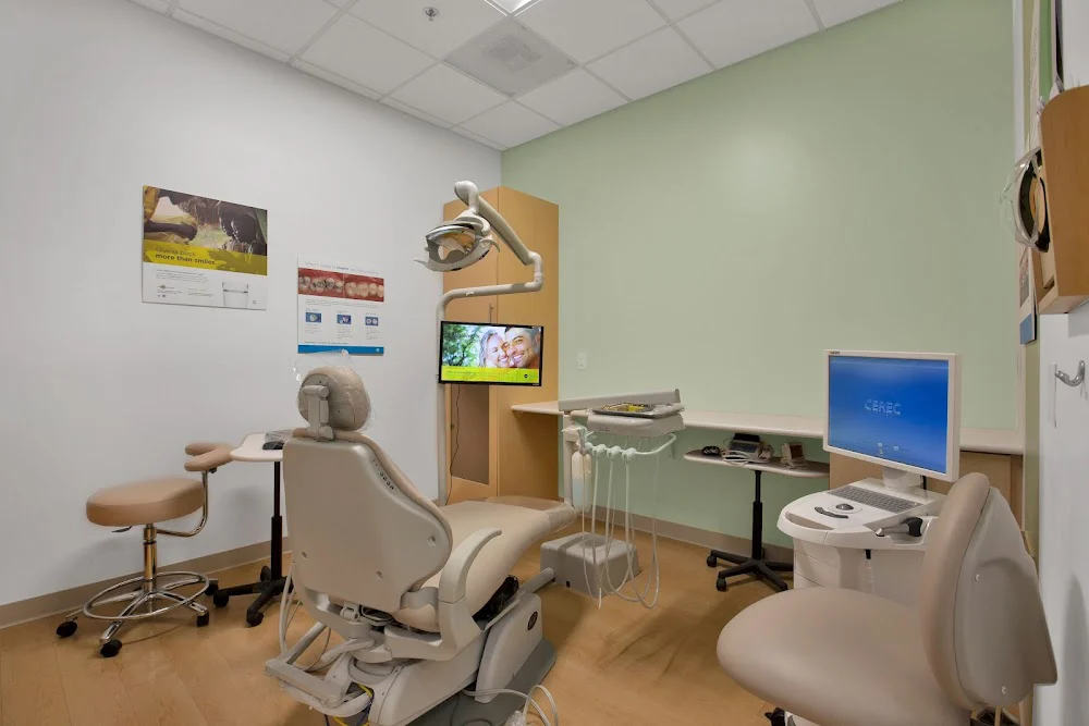 Goodyear Modern Dentistry Picture 1