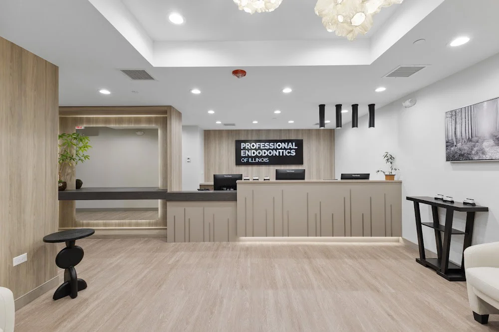 Professional Endodontics of Illinois Picture 2