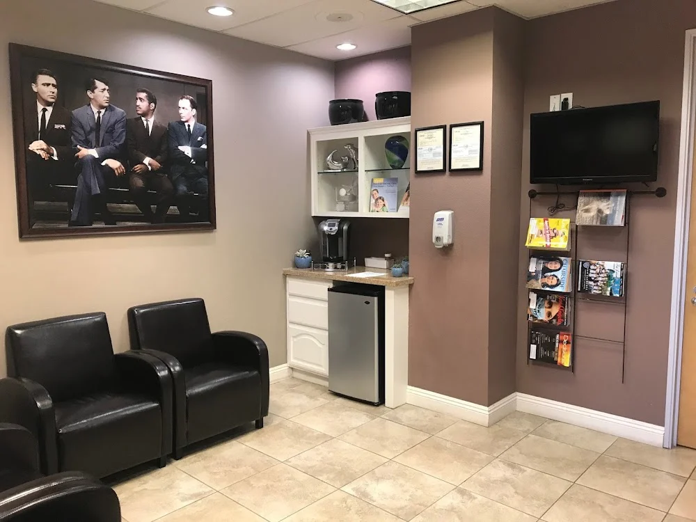 Seascape Cosmetic and Implant Dentistry - San Clemente Picture 2