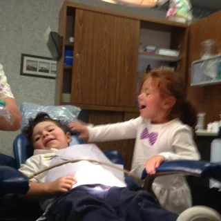 Family Dentistry: Meyer Gary DDS Picture 7