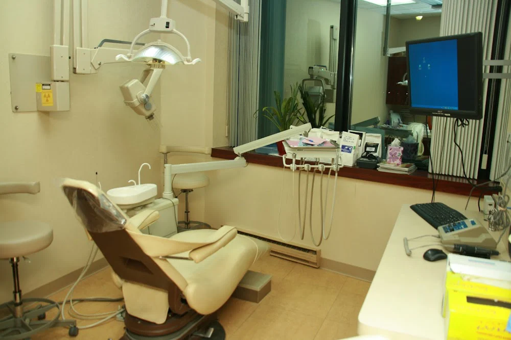 Rubenstein Dental Group, PC | Woodbury Cosmetic Dentists Picture 8