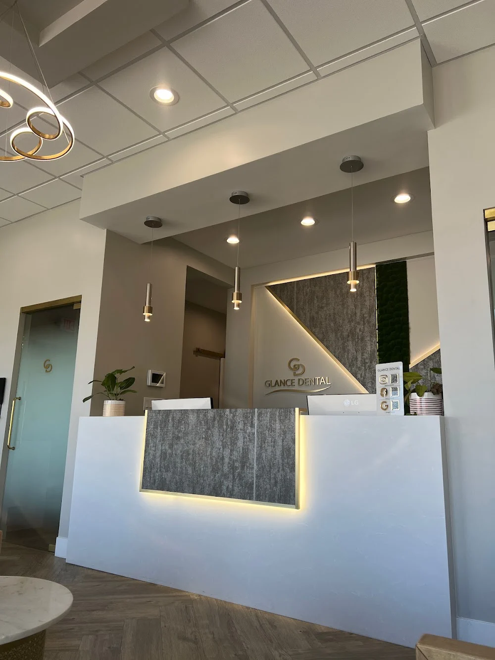 Glance Dental Picture 9