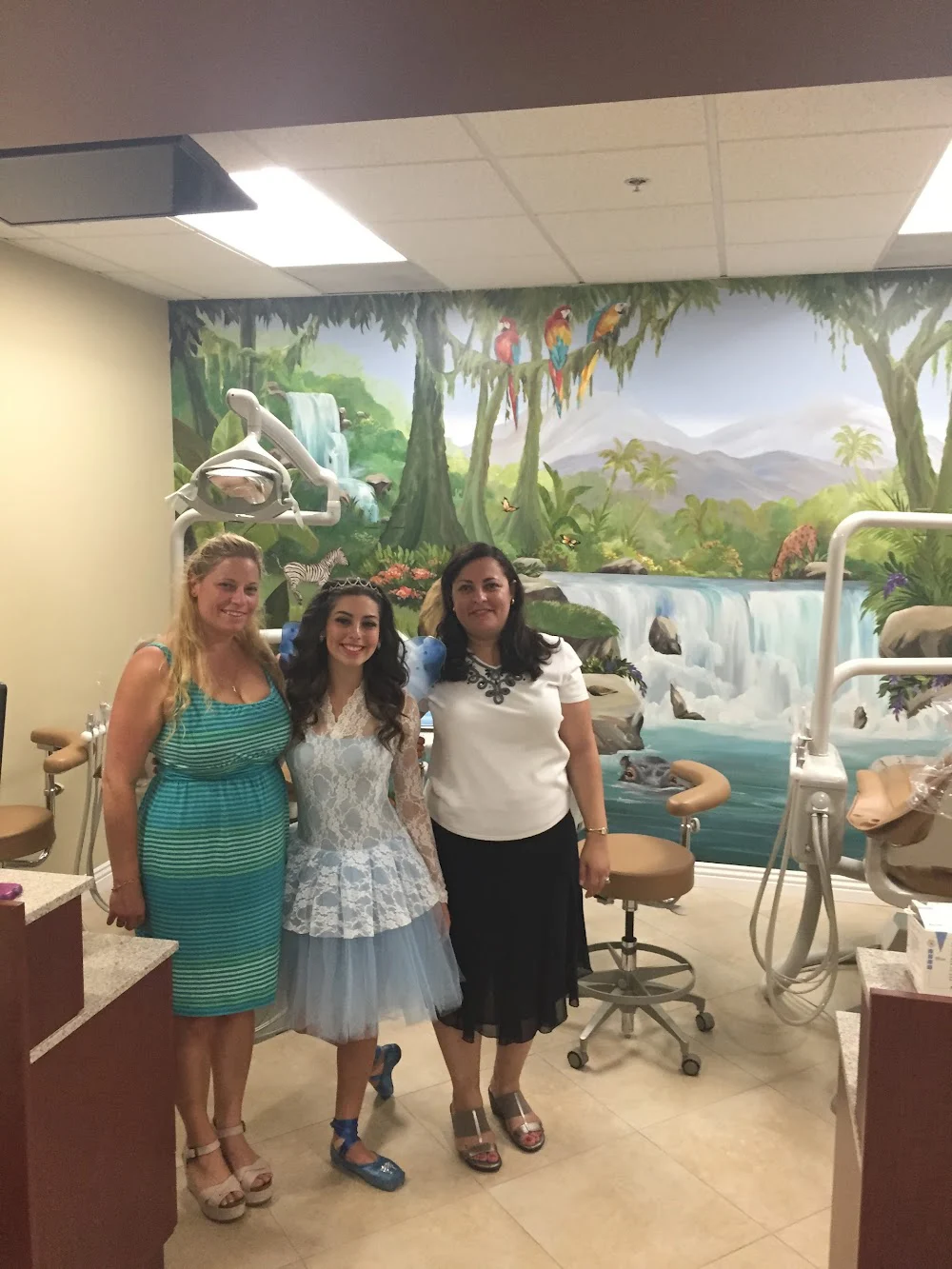 Happy Teeth Children's Dentistry: Irene Zaki, DDS Picture 5