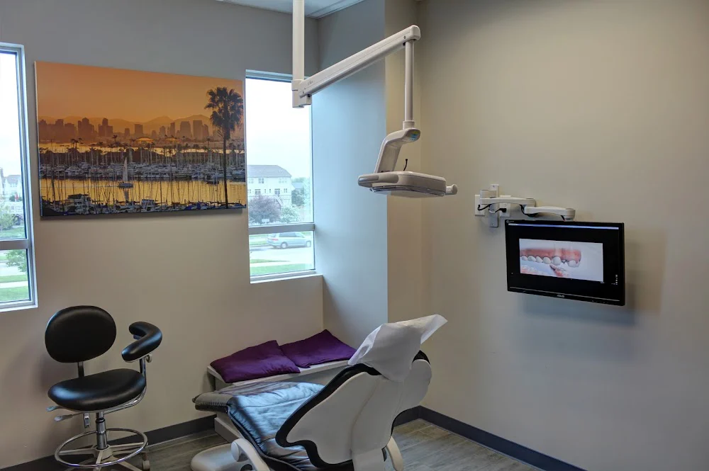 Aurora Orthodontics and Periodontics Picture 3