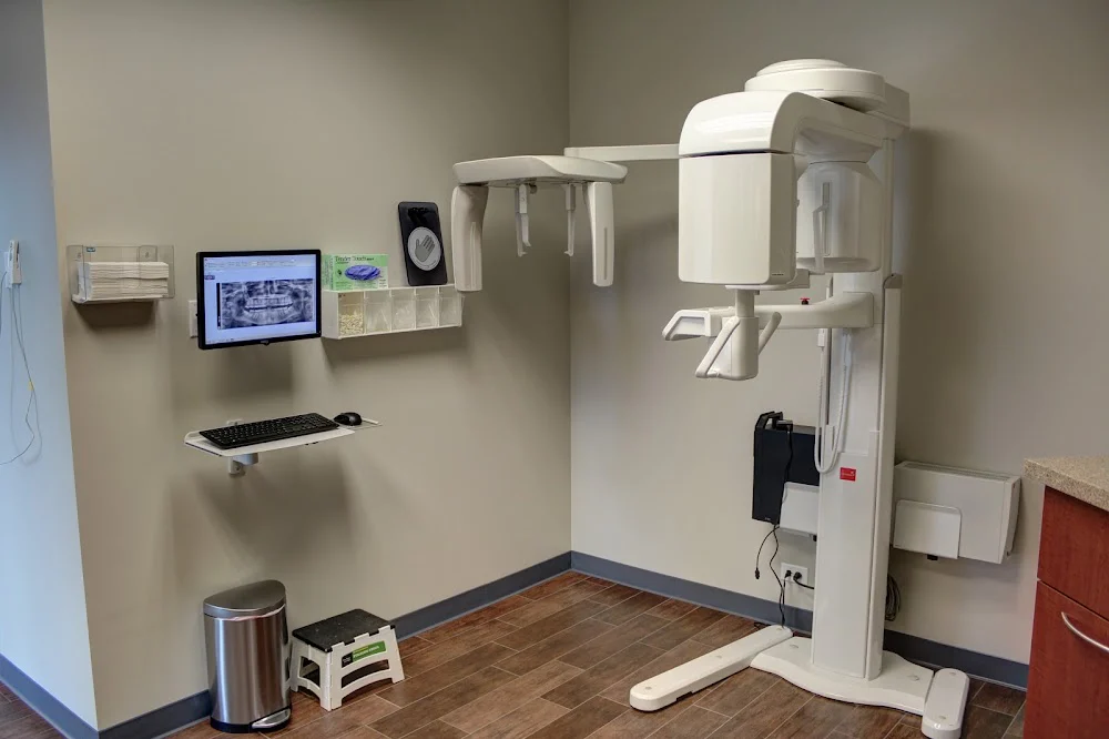 Aurora Orthodontics and Periodontics Picture 8