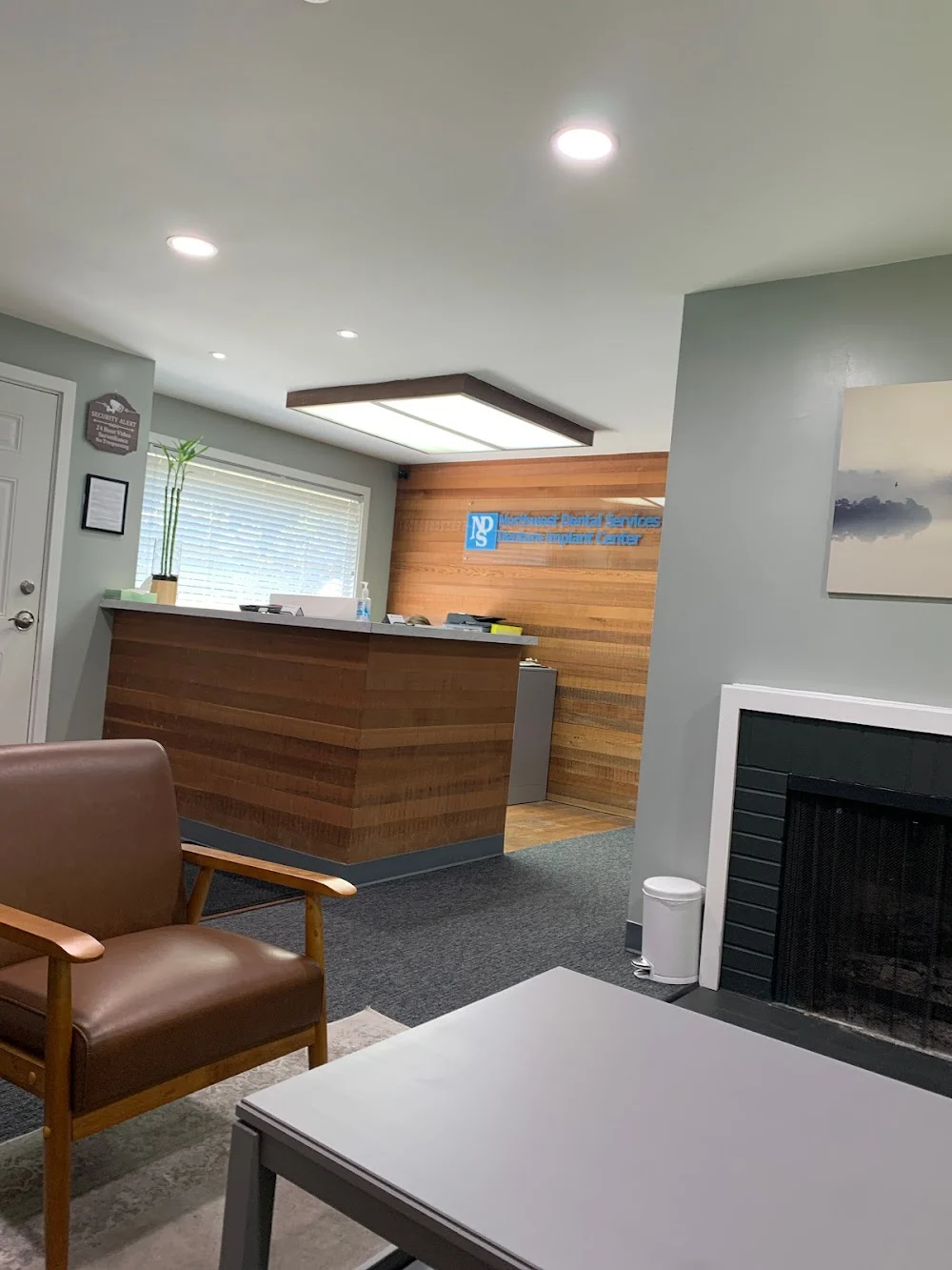 Northwest Dental Services & Denture Implant Center Picture 1
