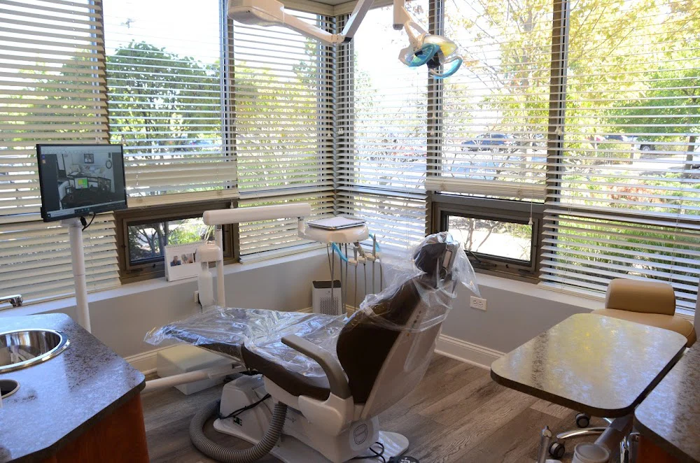 Twin Dental Picture 3