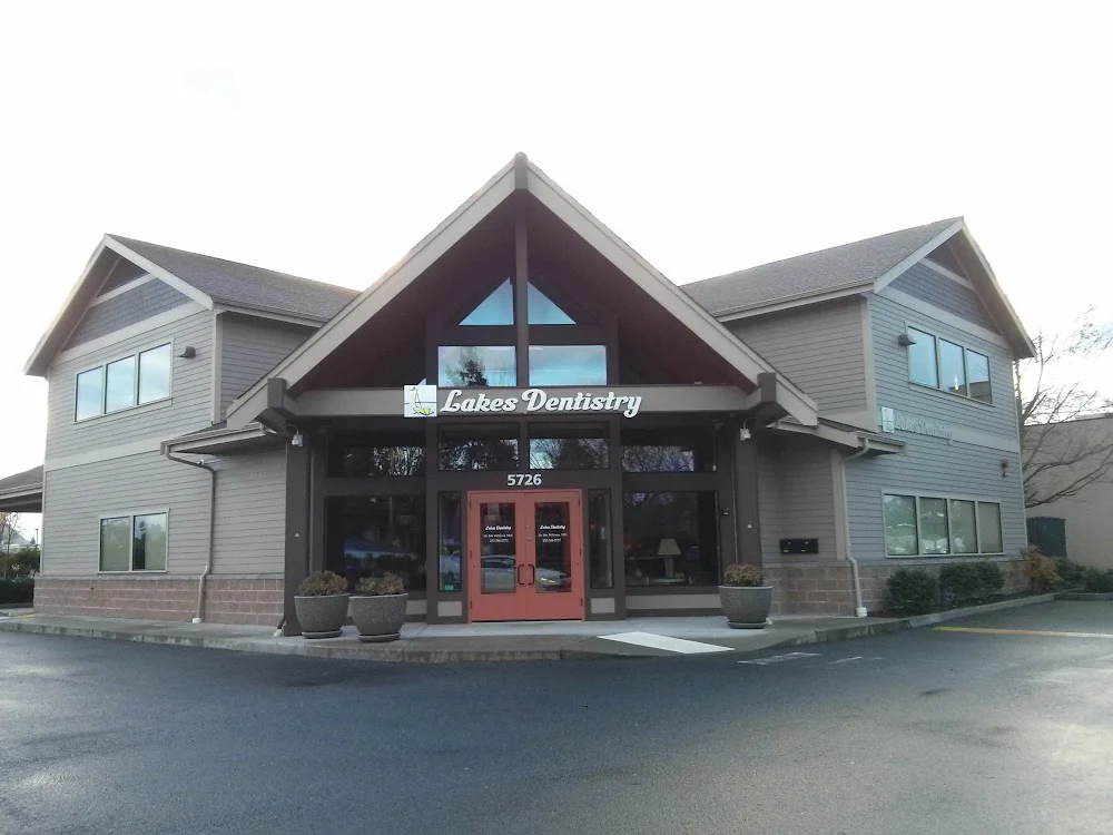 Lakes Dentistry Picture 1