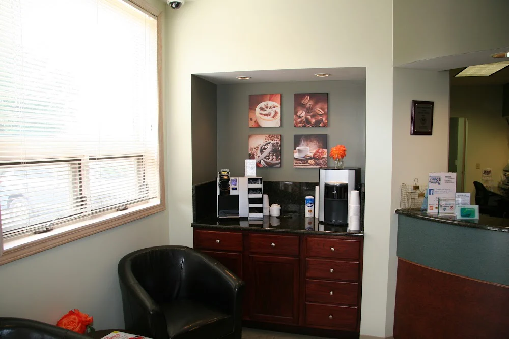 Village Green Dental Center Picture 4