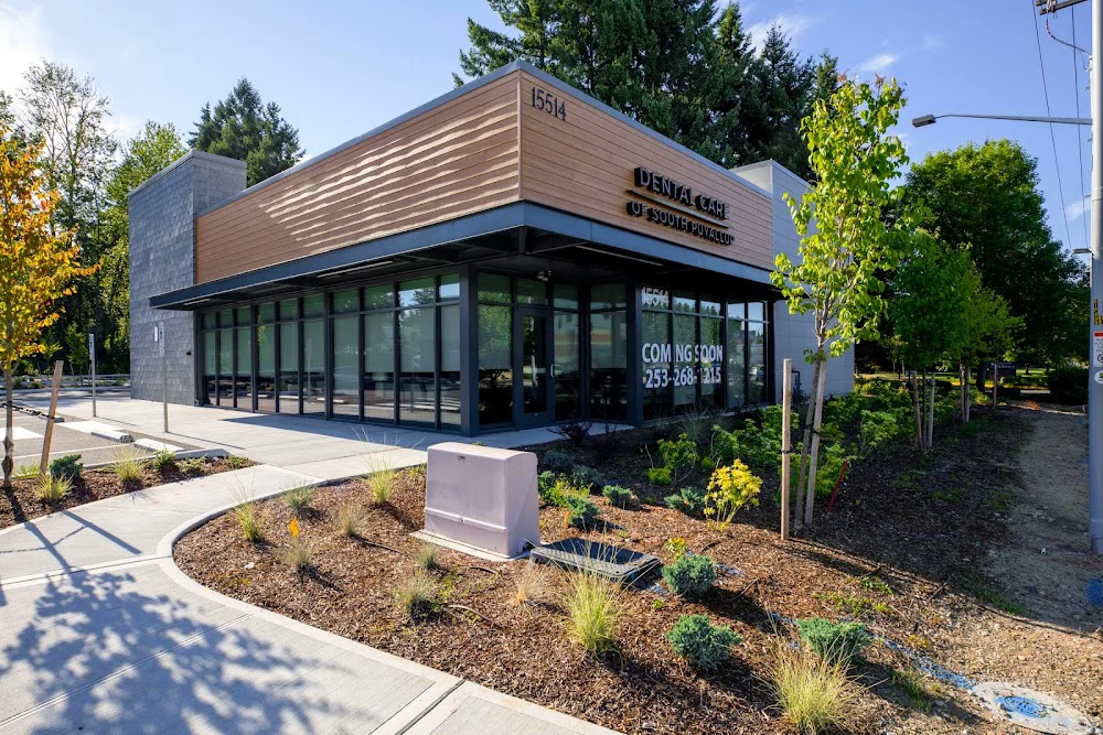 Dental Care of South Puyallup Picture 1